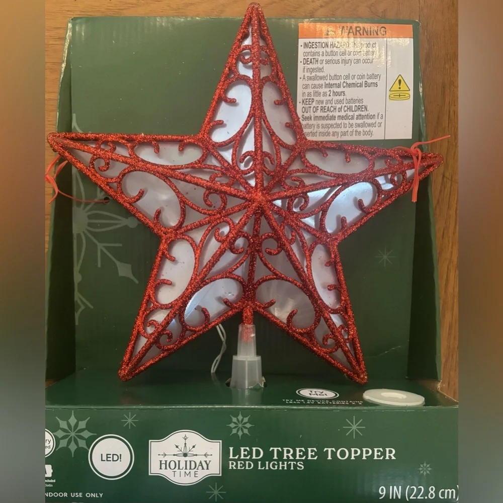 LED Star Christmas Tree Topper red battery operated NEW NWT Xmas holiday time